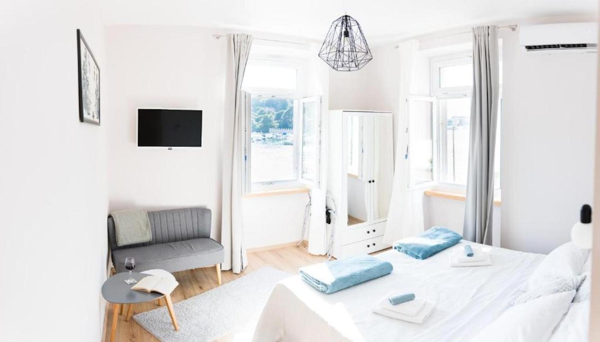 A Appartement *